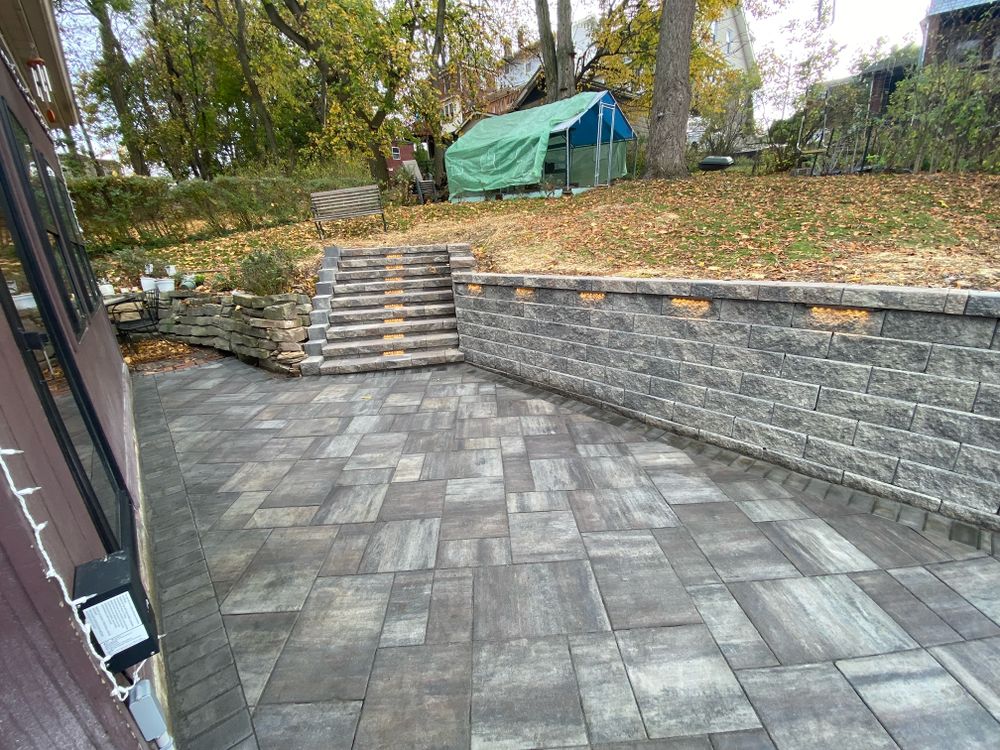 Paver Patio for Bakey's Concrete and Excavating in Pittsburgh, Pennsylvania