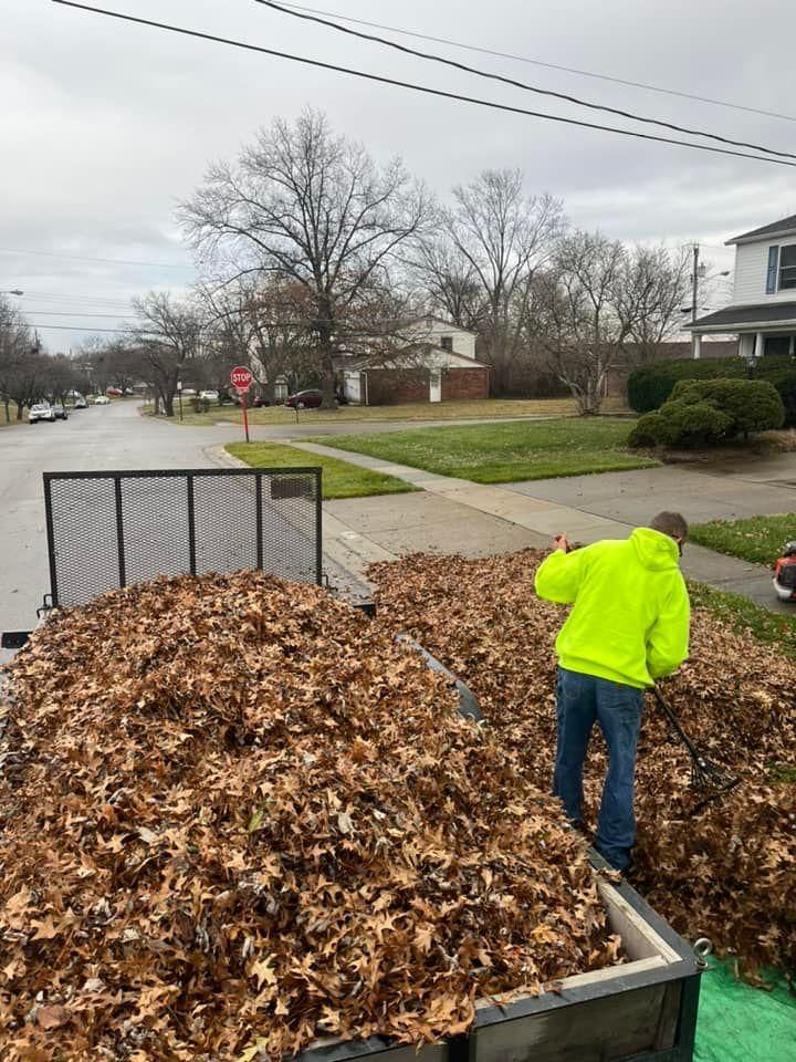 All Photos for Cincinnati’s Finest Landscape Services LLC in Cincinnati, OH