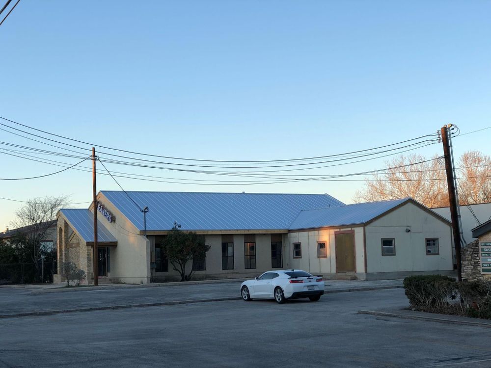 Roofing Installation for T&B Roofing in Somerset,  TX