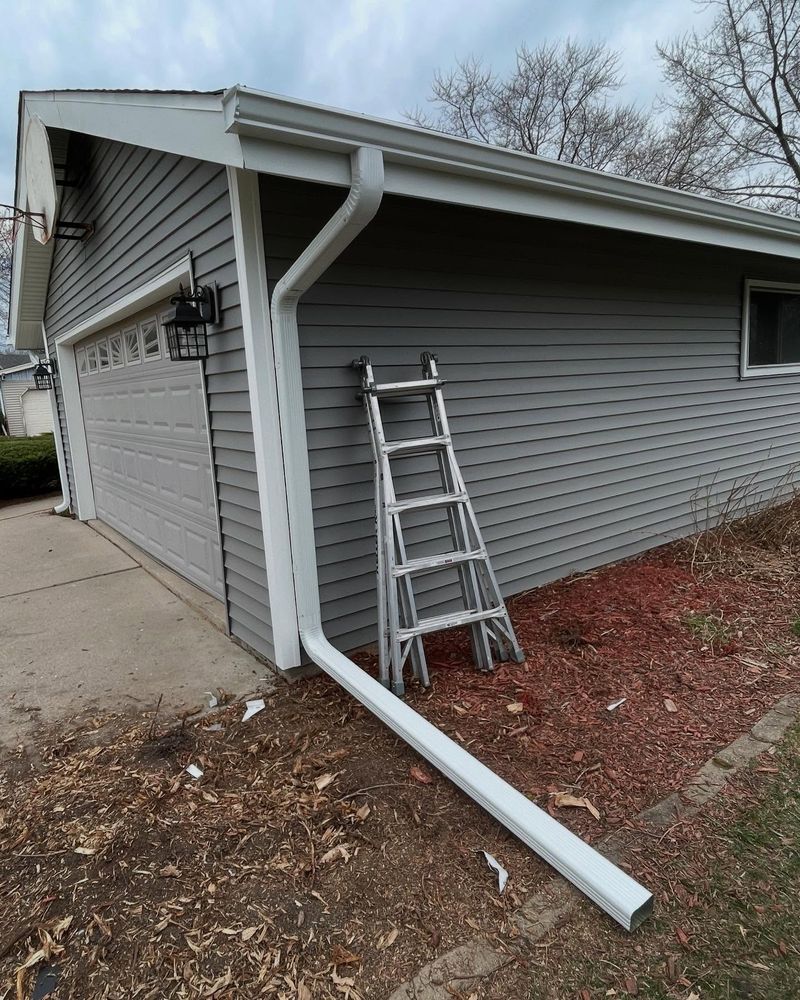 All Photos for Precision Gutters LLC in West Allis, WI