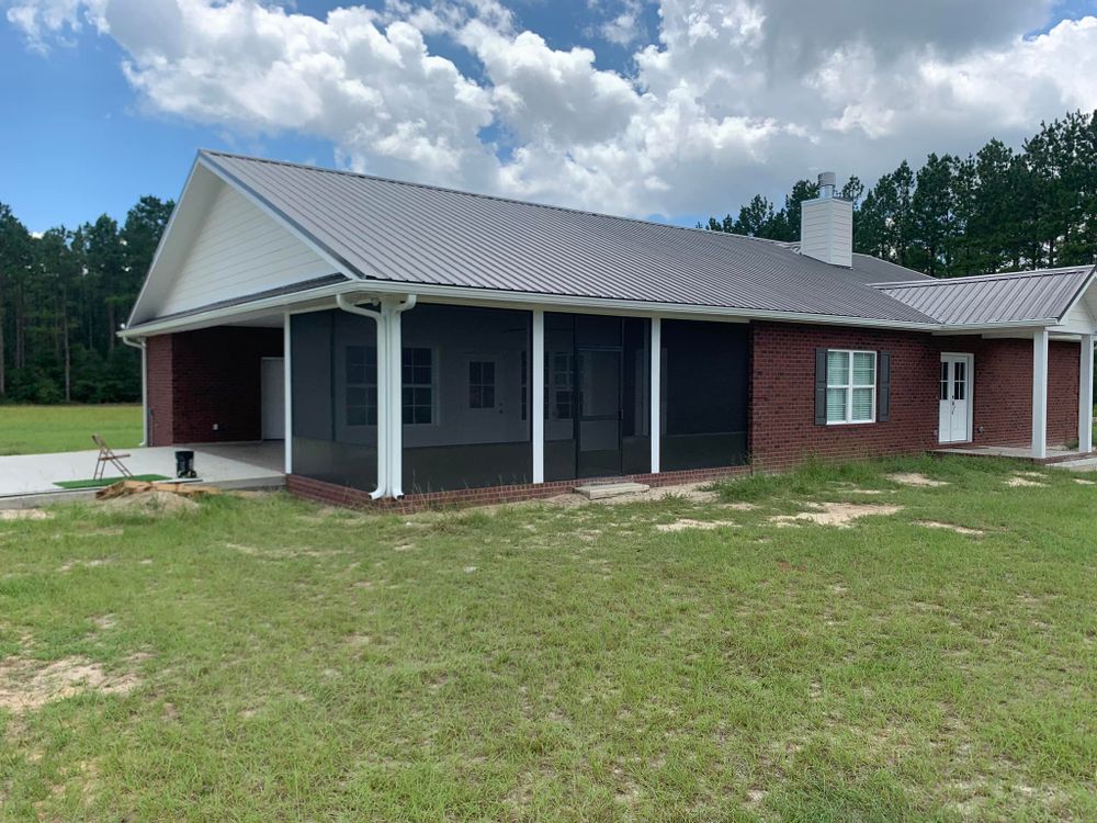 Enhance your outdoor privacy with our professional Screen Installation service. Complemented by expert mulch installation, we ensure a beautiful and functional landscape that protects your home while enriching its aesthetic appeal. for Dampier Screening in Bonifay, FL