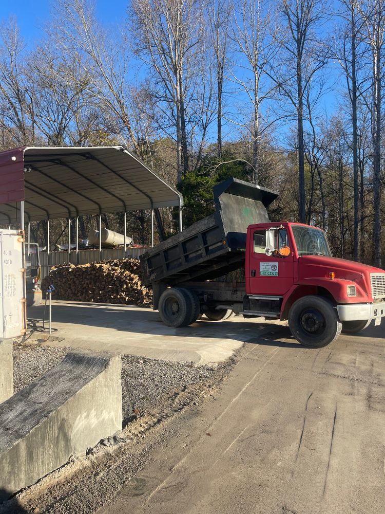 All Photos for Lucky’s Tree Removal and Landscape Services in Knoxville, TN