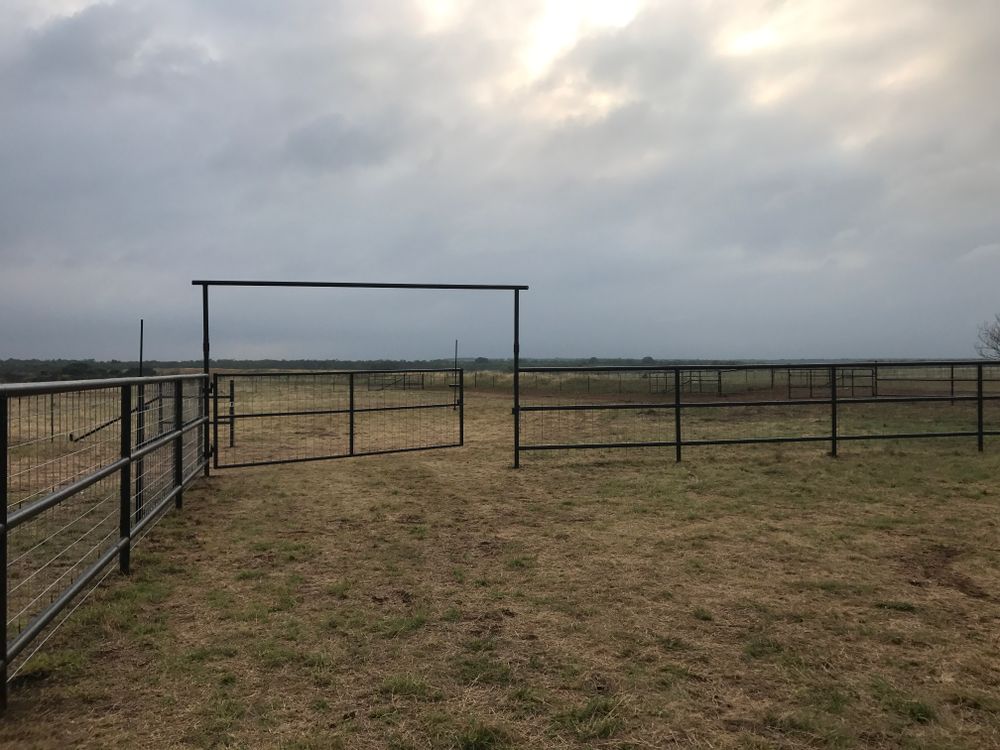 All Photos for 5-7 Fencing & Construction in Madisonville, TX
