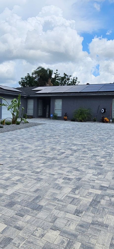 Landscaping for Tezna Landscaping, Trees & Pavers in Valrico, FL