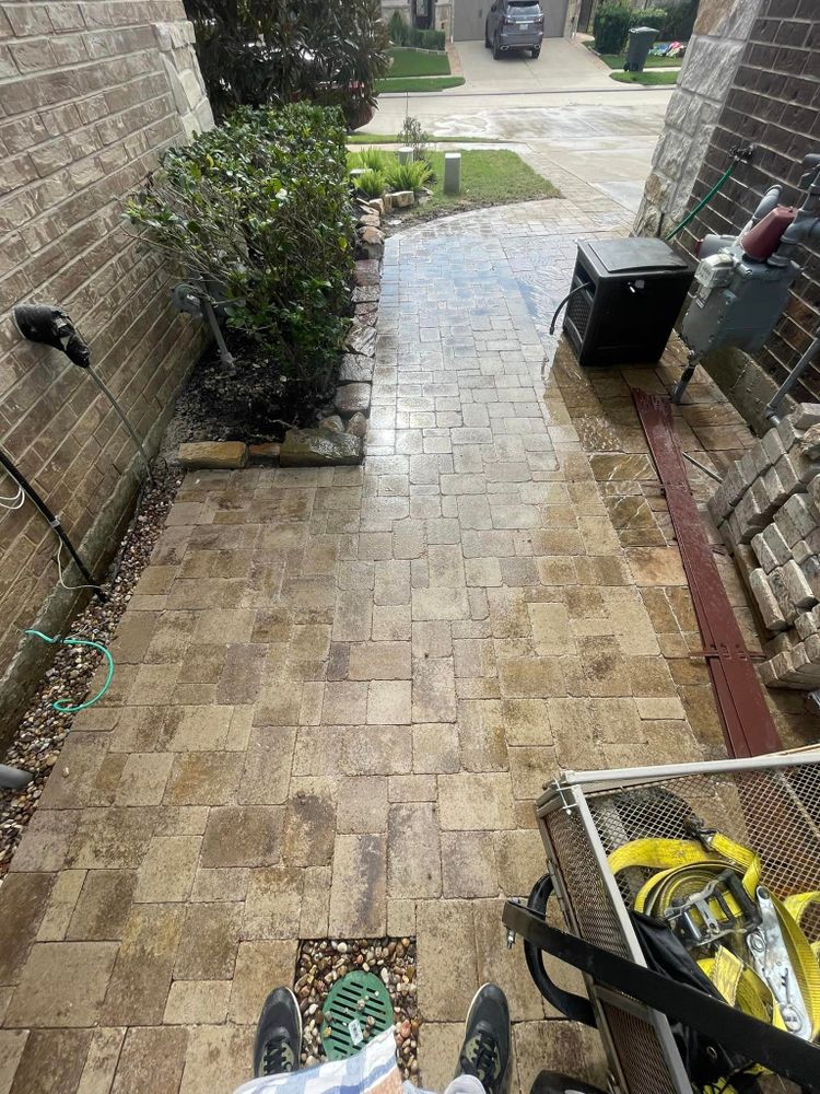 Pavers for OTM Hardscape & Construction in Houston, TX