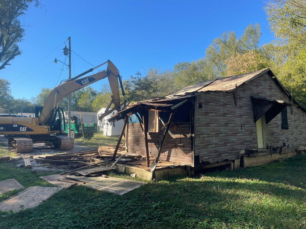 All Photos for Maness Trucking & Excavation in Lexington, TN