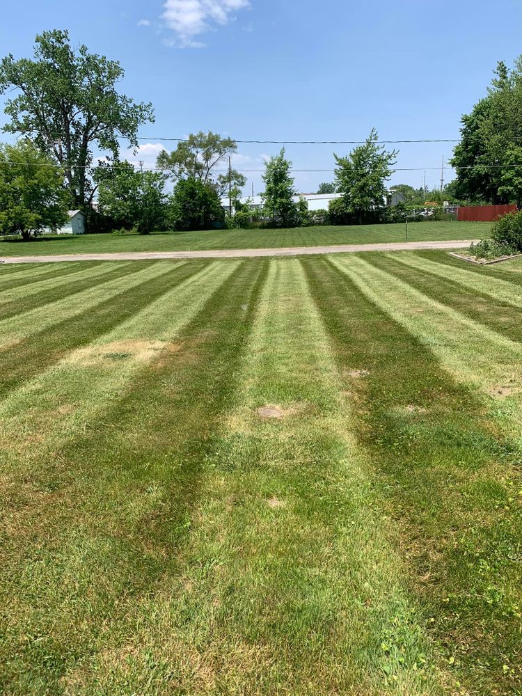 All Photos for R and R Landcare in Birch Run, MI