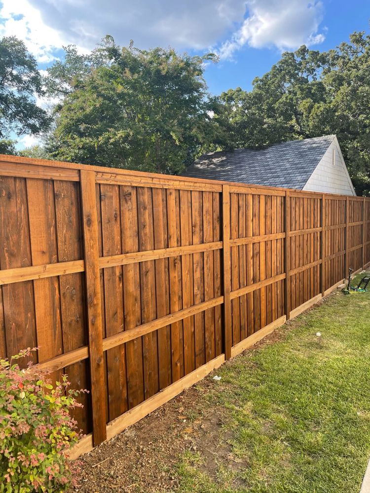 Our expert fence installation service provides durable and aesthetically pleasing fences, enhancing your home's privacy, security, and curb appeal while ensuring professional craftsmanship tailored to meet your specific needs. for Gecko Fence & Patio in Bay County, MI