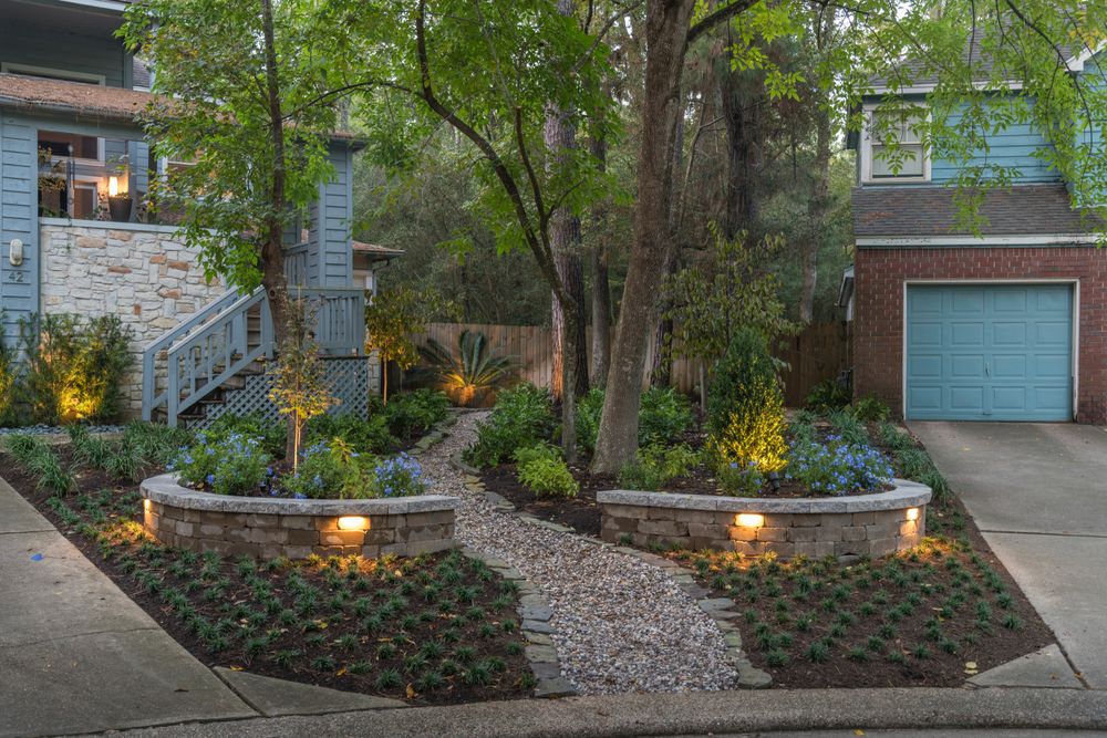 Walkways for Atlas Land Design in Creekside Park, TX