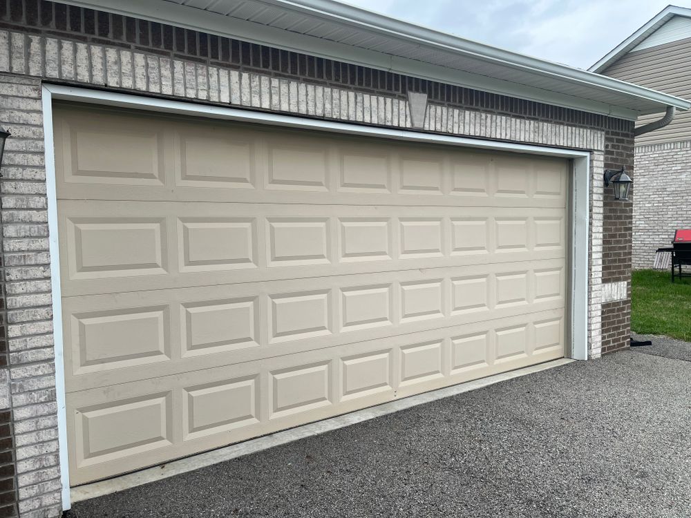 All Photos for Skyward Garage Door in Spring Hill, TN
