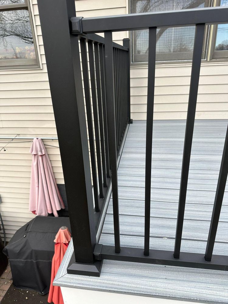 Deck Builds for  in Schaumburg, IL