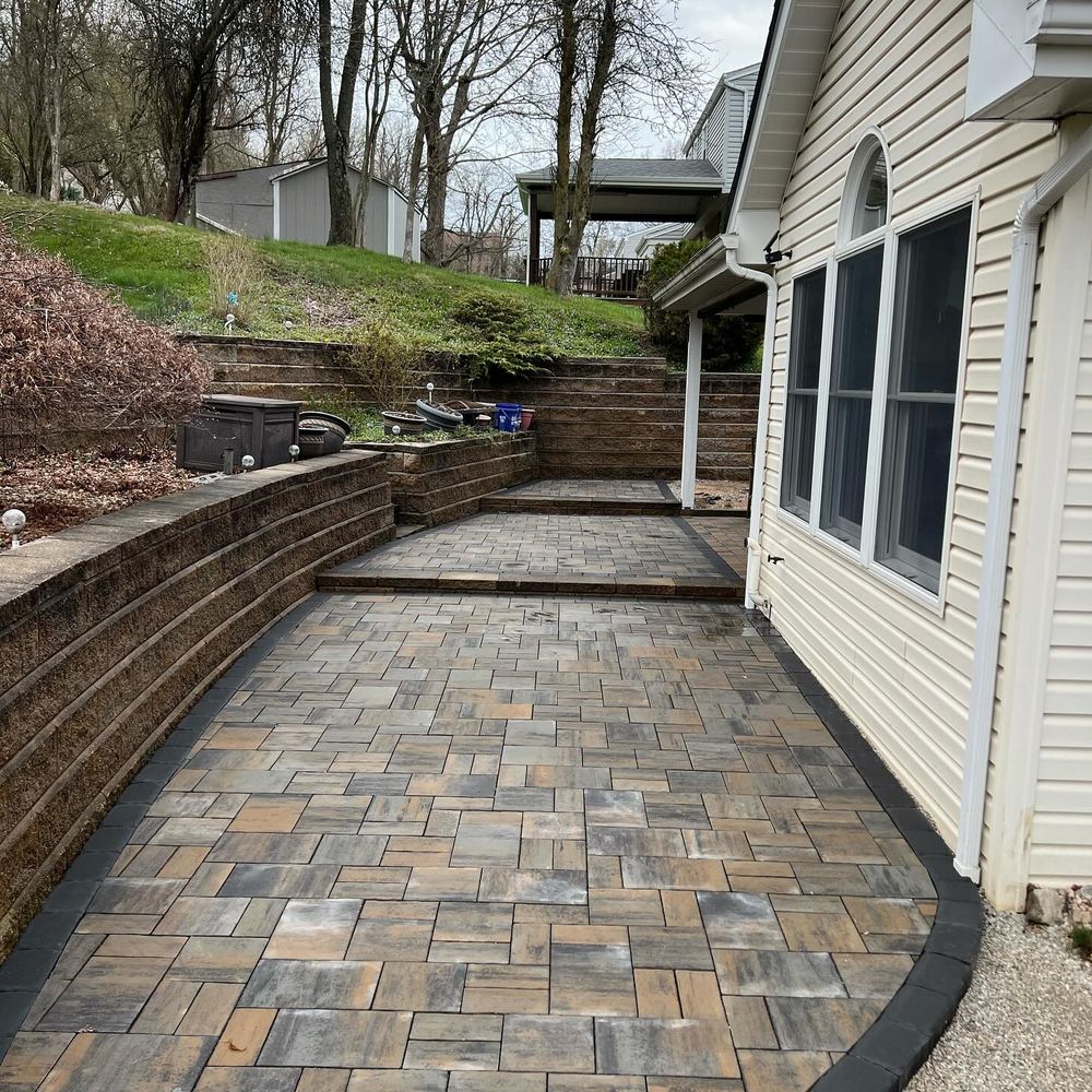 Fire Pit & Fireplace Installations for Henney’s Custom Hardscapes in Canonsburg, PA