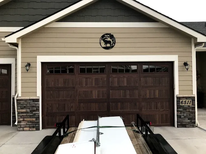 All Photos for 423 Garage Doors in Signal Mountain, Tennessee