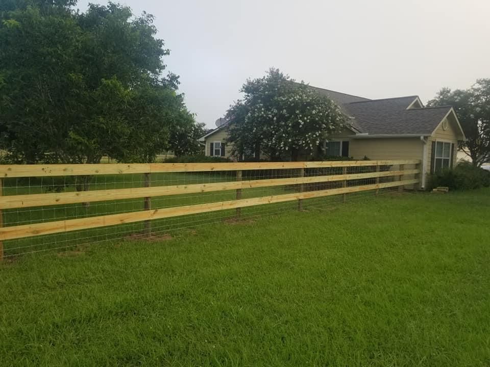 3 and 4 Board Fencing (optional wire added) for Pride Of Texas Fence Company in Brookshire, TX