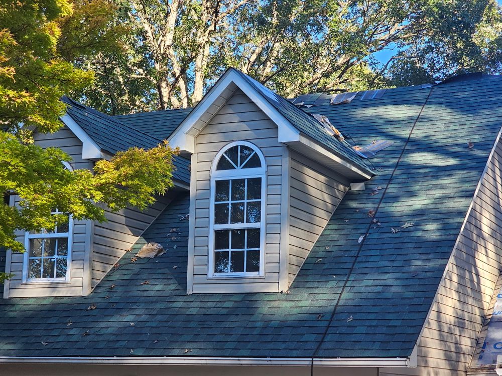 Certainteed Landmark Lifetime Shingles  for Peak Perfection Roofing LLC  in Asheville, NC