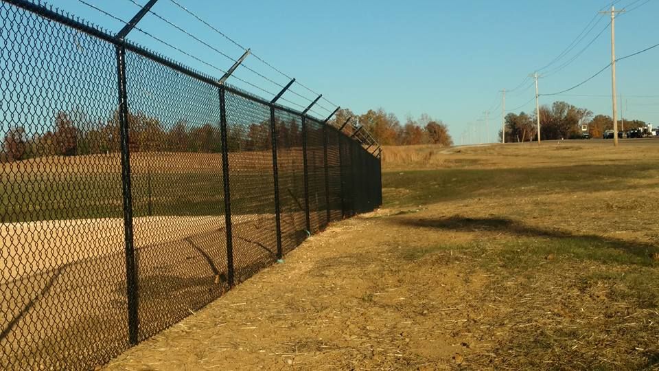 Fences for Gross Fence Co & Access Control in Lexington, TN