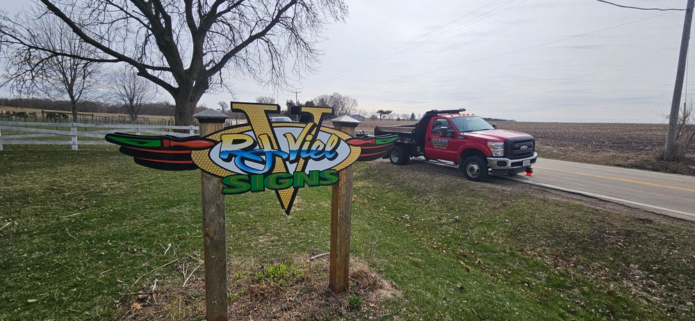 All Photos for Olson Tree Service, Inc in Rockford, IL