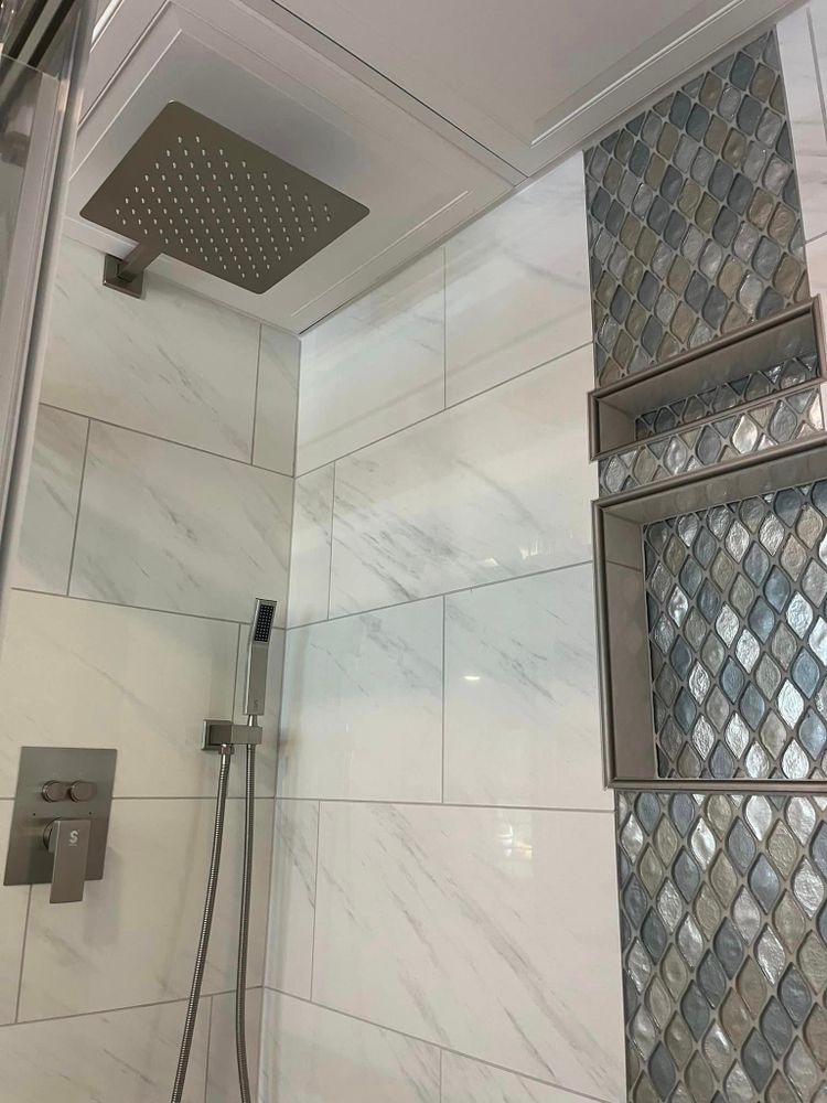 All Photos for Laura Mae Properties in Wolcott, CT