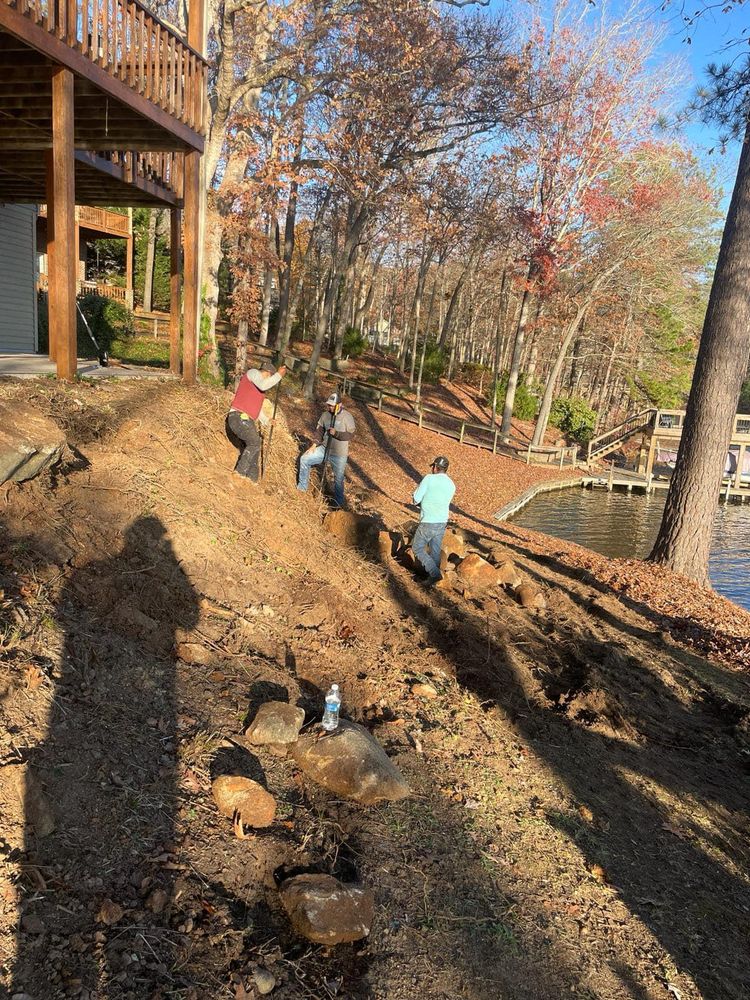 All Photos for Rosales Landscaping LLC in Lake Gaston, North Carolina