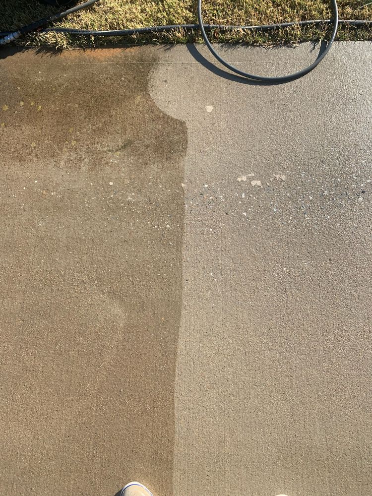 Concrete cleaning for JB Applewhite's Pressure Washing in Anderson, SC