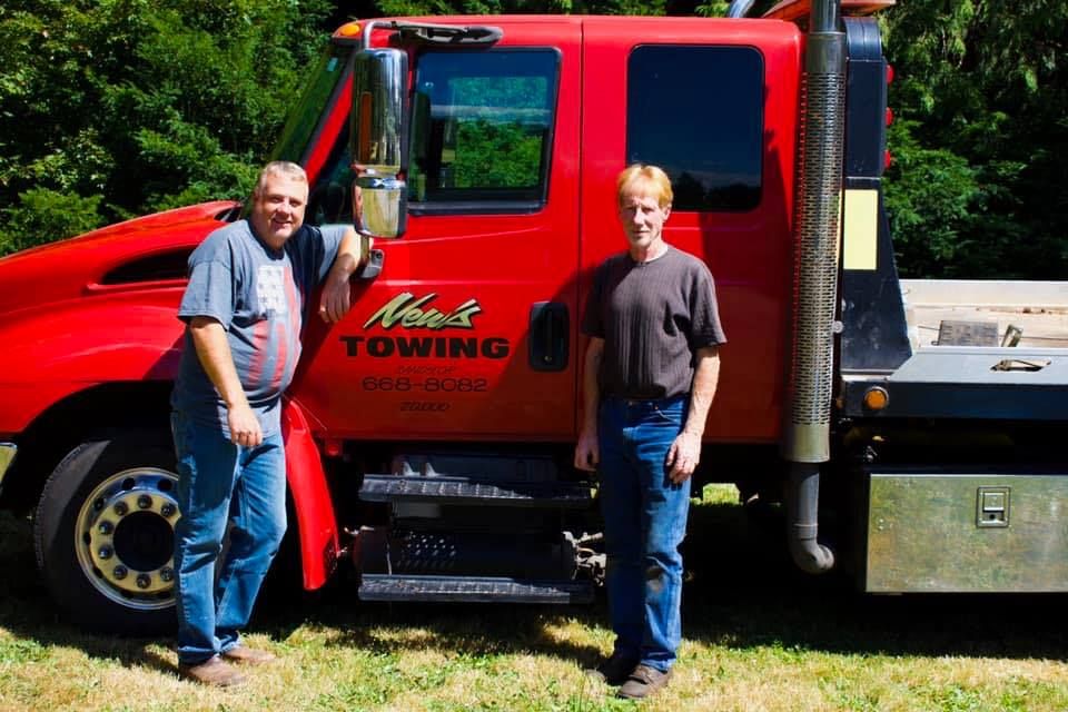 New's Towing team in Sandy, OR - people or person