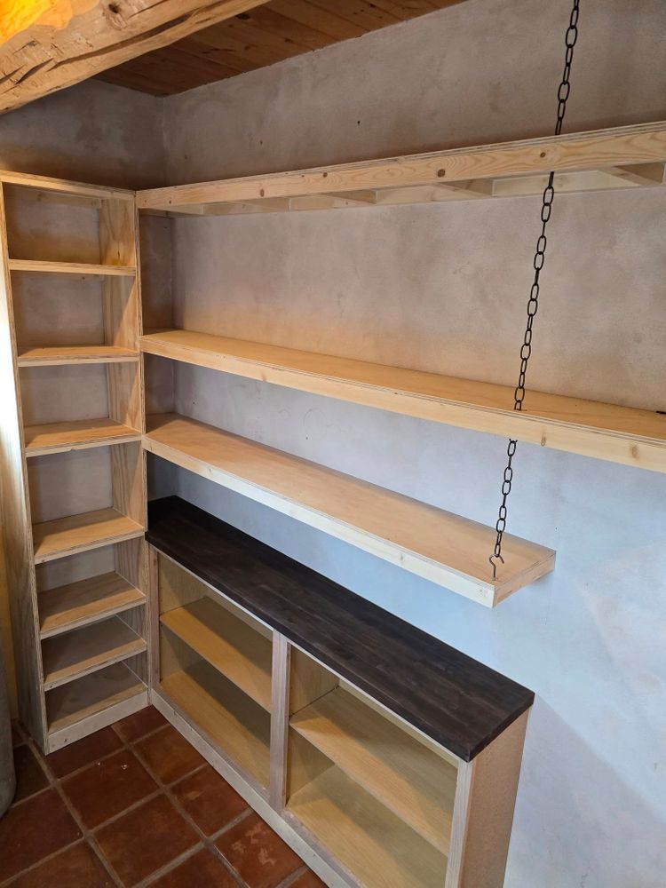 Interior Repairs for Aragon Handy Works in Ranchos de Taos, NM