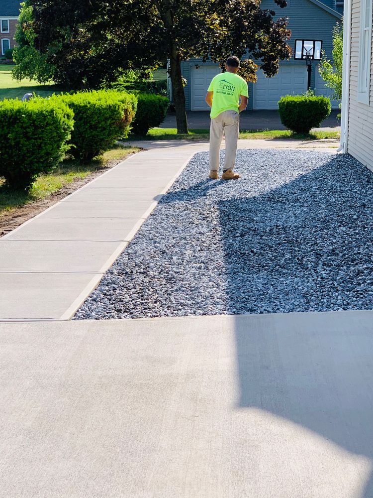 Hardscaping for Elyon Construction and Stoneworks LLC in Windsor, CT