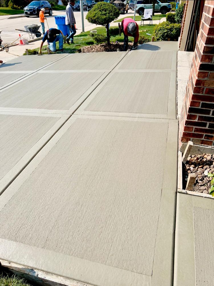   Concrete for Luna Dynasty Concrete in Chicago, IL