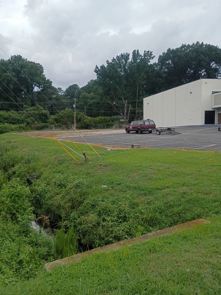 All Photos for Brothers On Point Lawn And Junk Removal in Wilson, NC