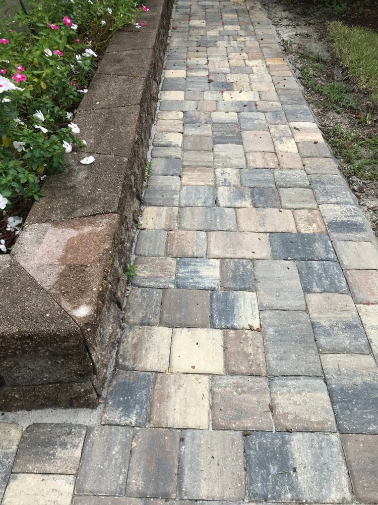 Pavers, Driveways and Patios for Herzig Cabinets and Remodeling in Jacksonville, FL