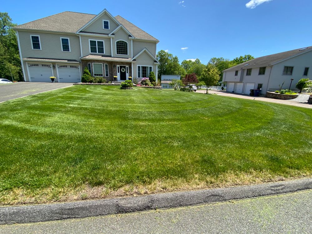 Lawn Maintenance  for Ace Landscaping in Trumbull, CT