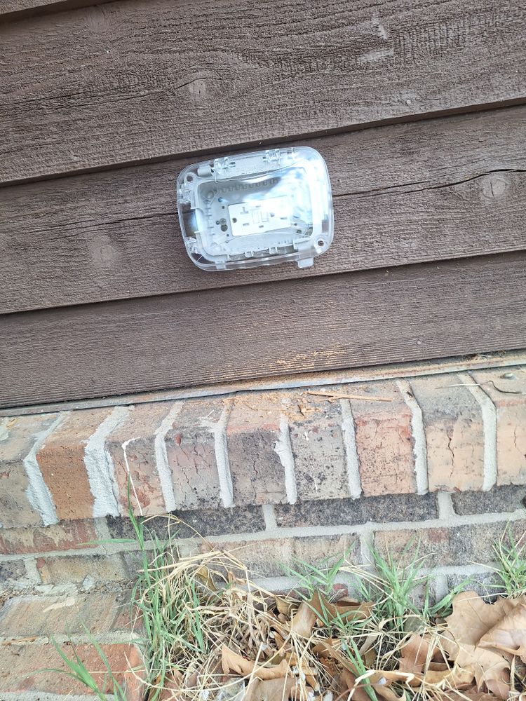 All Photos for Flash Gordon Electric LLC in Hope Mills, NC