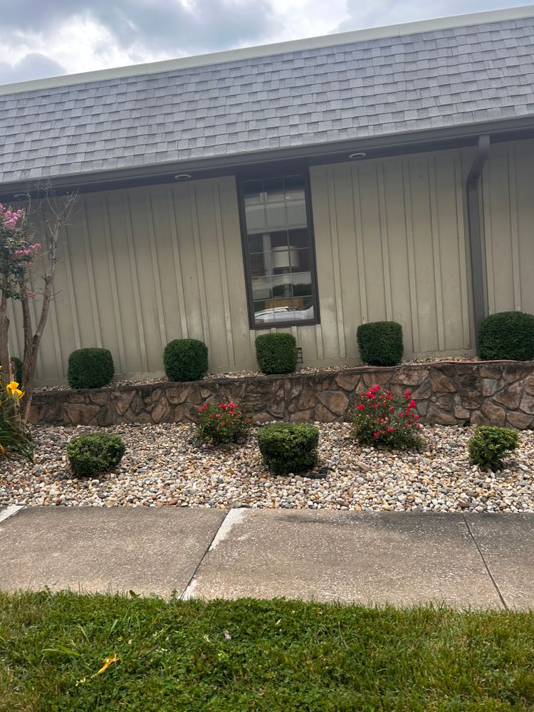 All Photos for Bailey’s Lawn Care & Dirt Service in Murray, KY