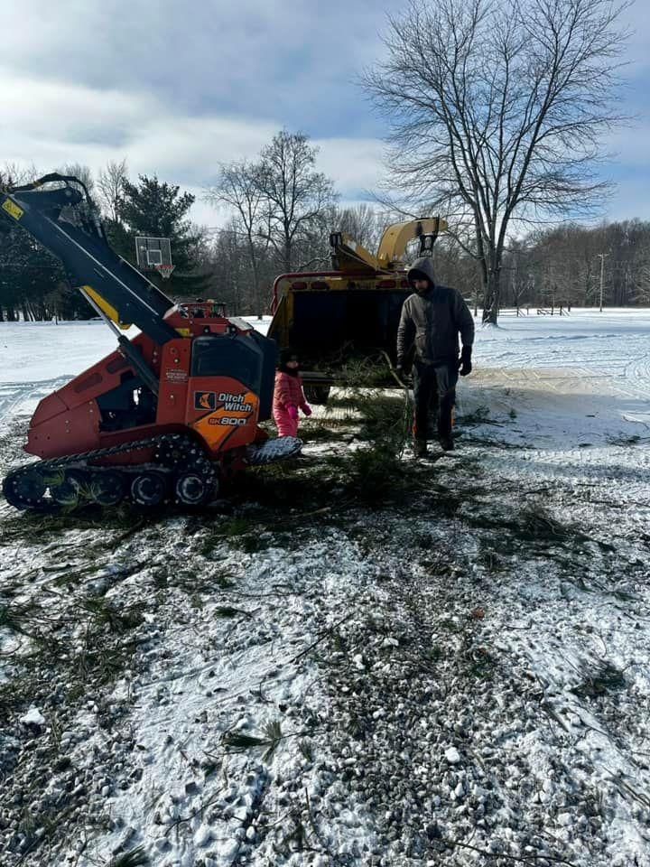 All Photos for Anstaetts Tree Service in Batavia, OH