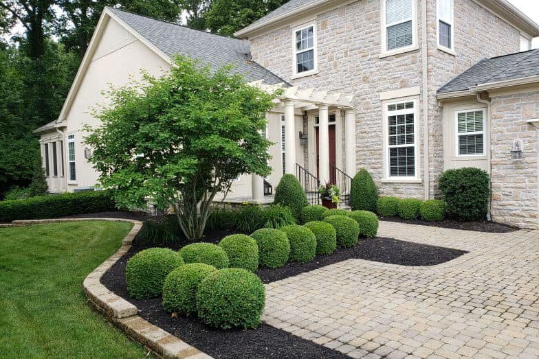 Landscaping for Castle JR Landscaping & Painting LLC in Cincinnati, OH