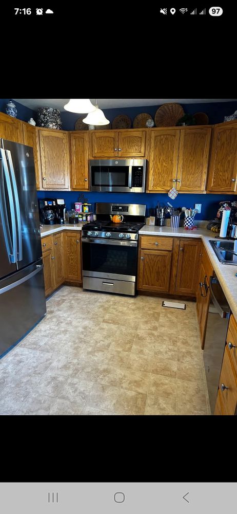 All Photos for Loving 217 Homes in Chatham, IL