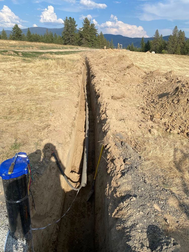Excavating for Arthur Construction in Deer Park, WA
