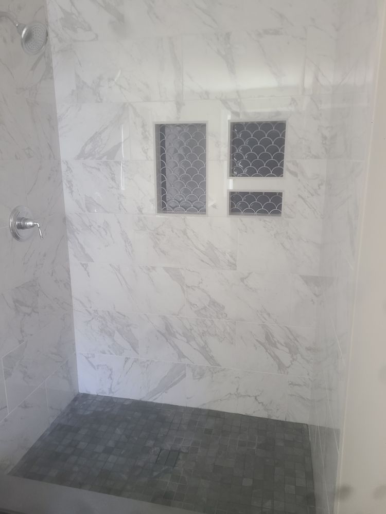 Bathroom Tiling for VersaTile in Deerfield, NH