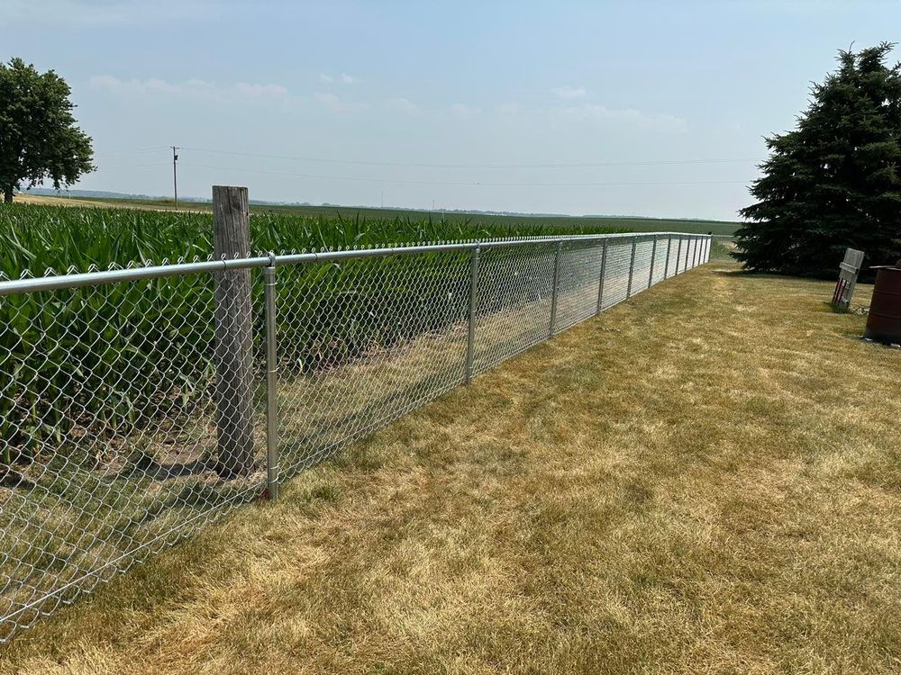 Fence Installation for Illinois Fence & outdoor co. in Kewanee, Illinois