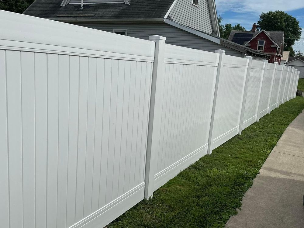 Fence Installation for Illinois Fence & outdoor co. in Kewanee, Illinois