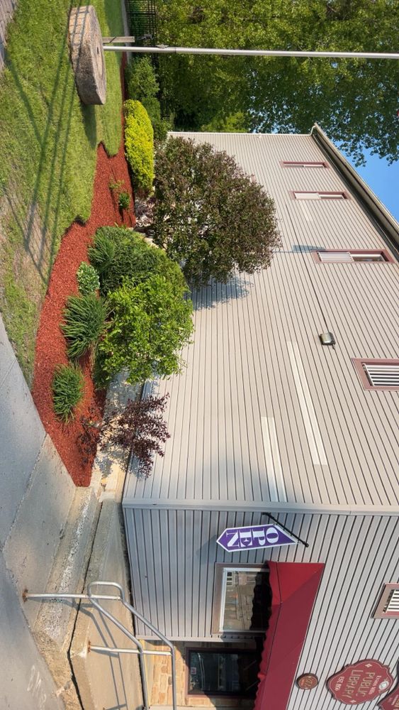All Photos for Denicola’s Lawn Care in Oxbow,  NY