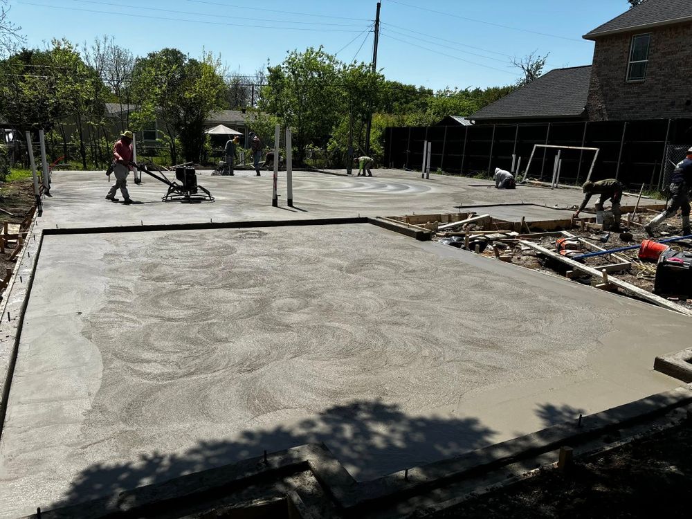 Concrete for Maldonado's Concrete Construction in Dallas, TX