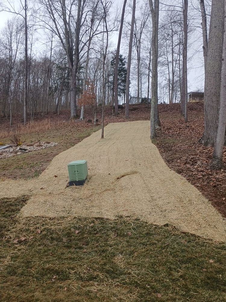 All Photos for Lafollette Mulch, Stone and Lawn Care in La Follette, TN