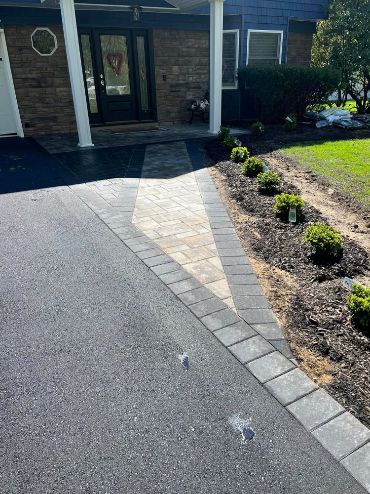 Paving for TJ & M Home Improvement  in Westbury, NY