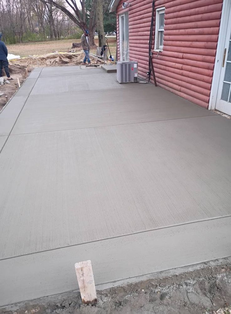 All Photos for Quality Concrete & Landscaping in Rockford, IL