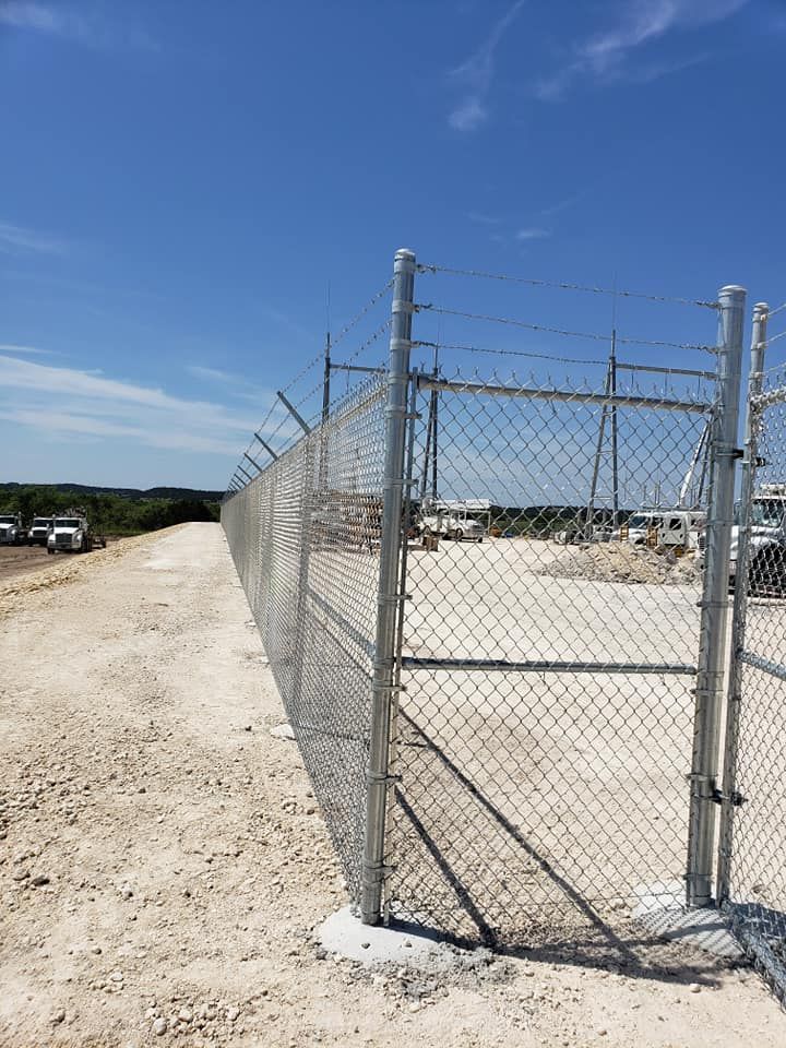 Fences for Chavez Welding & Fencing in Manor, TX