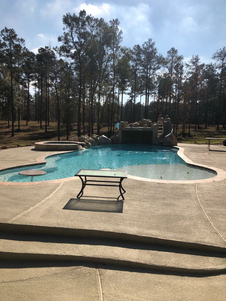 All Photos for Backyard Paradise Pools! in Splendora, TX