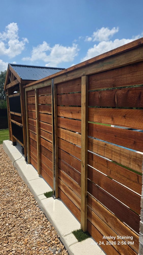 Fence soft wash & staining for Ansley Staining and Exterior Works in New Braunfels, TX