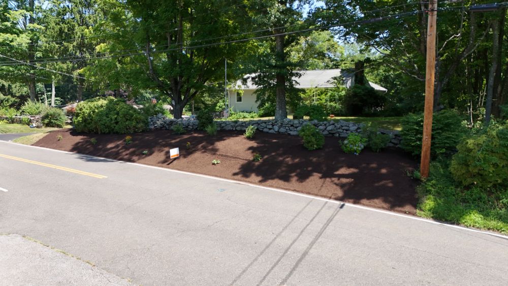 Landscape & Bed Design for Ace Landscaping in Trumbull, CT