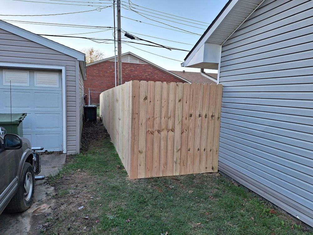 All Photos for Apex Fence in Henderson, KY